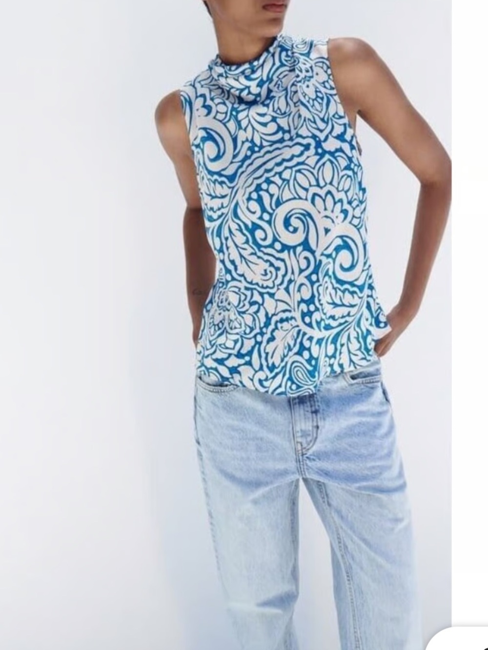 Zara Blue and White Floral Sleeveless Mock Neck Tank